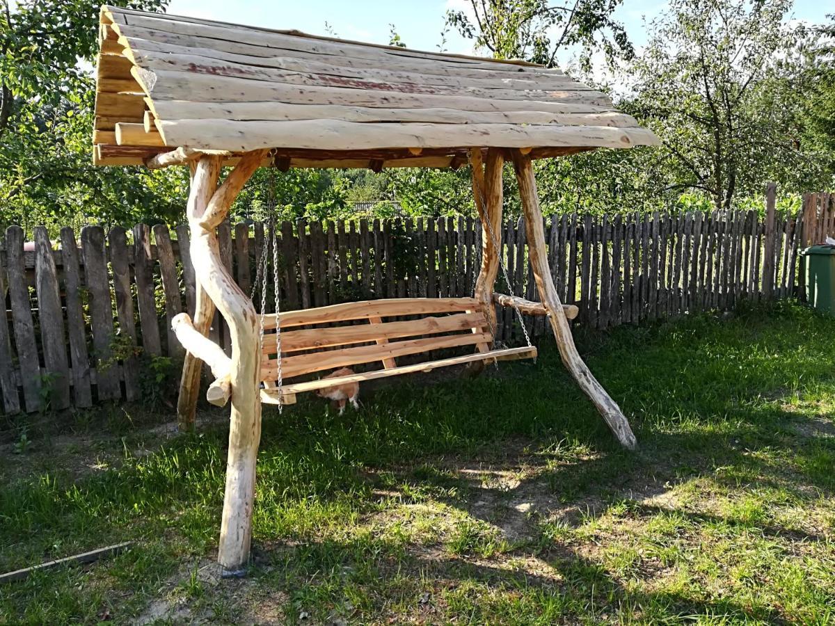 Villa Stawiska Nad Tanwia à Jedrzejowka Extérieur photo