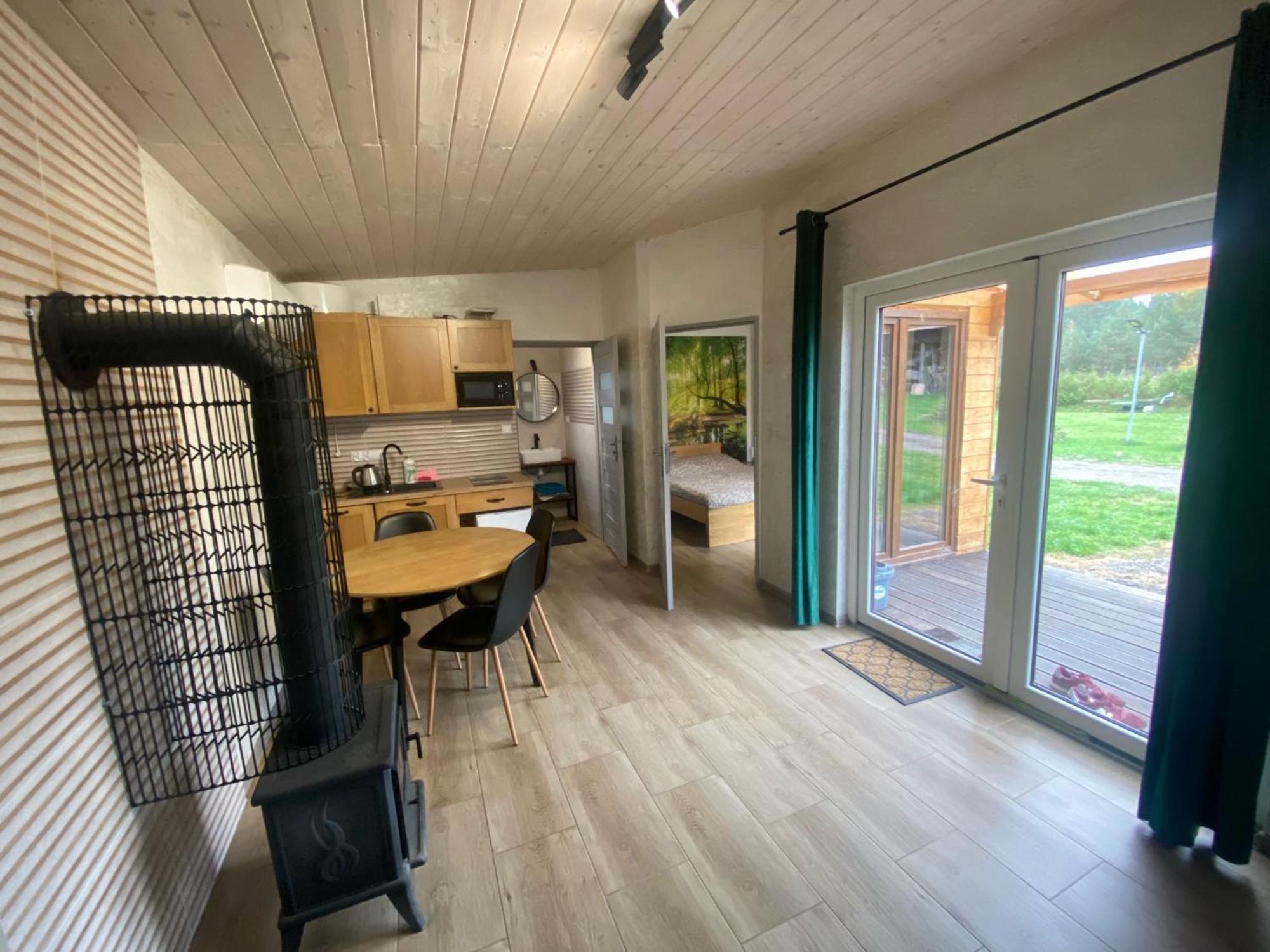 Villa Stawiska Nad Tanwia à Jedrzejowka Extérieur photo